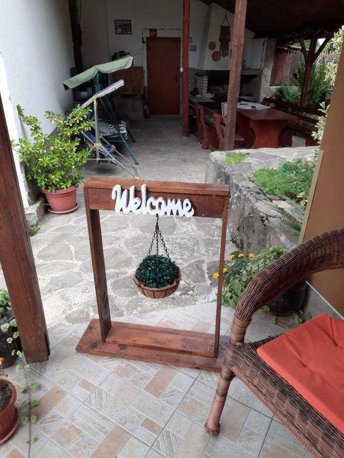 Guest House Lazar Raykov 리바리차 외부 사진